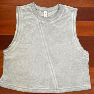 Lululemon gray crop tank. Size XS.